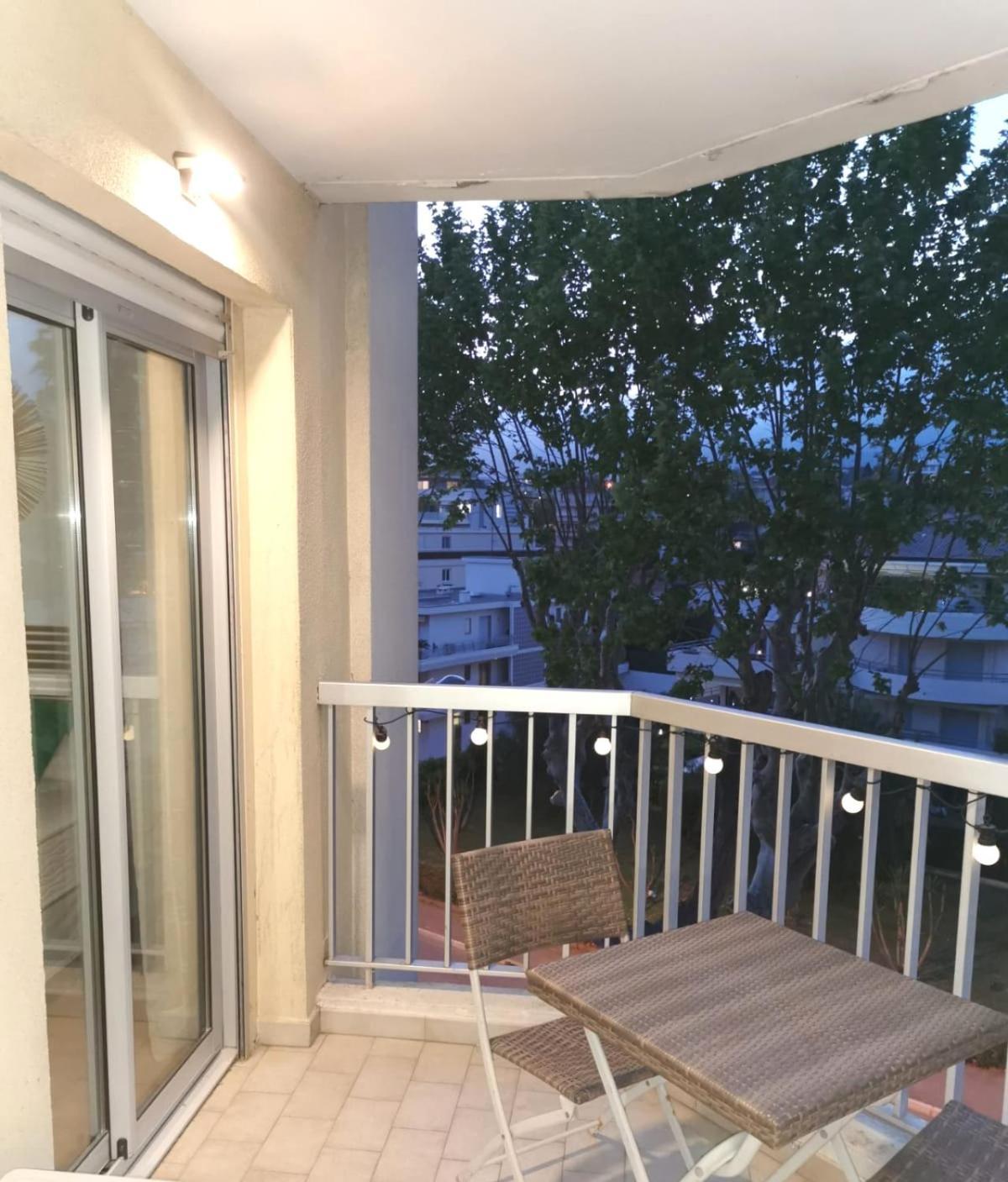 Lido, Private Apartment Seaside, Parking, Swimming Pool كانيو سور مير المظهر الخارجي الصورة